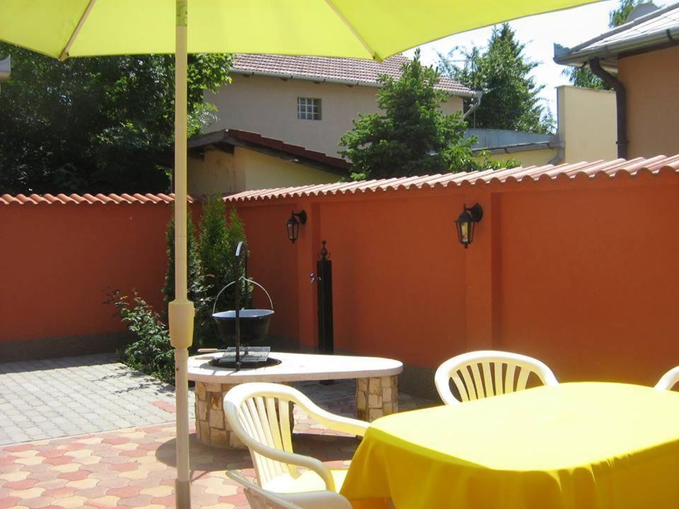 Fodor Apartman Hajdúszoboszló Exterior foto